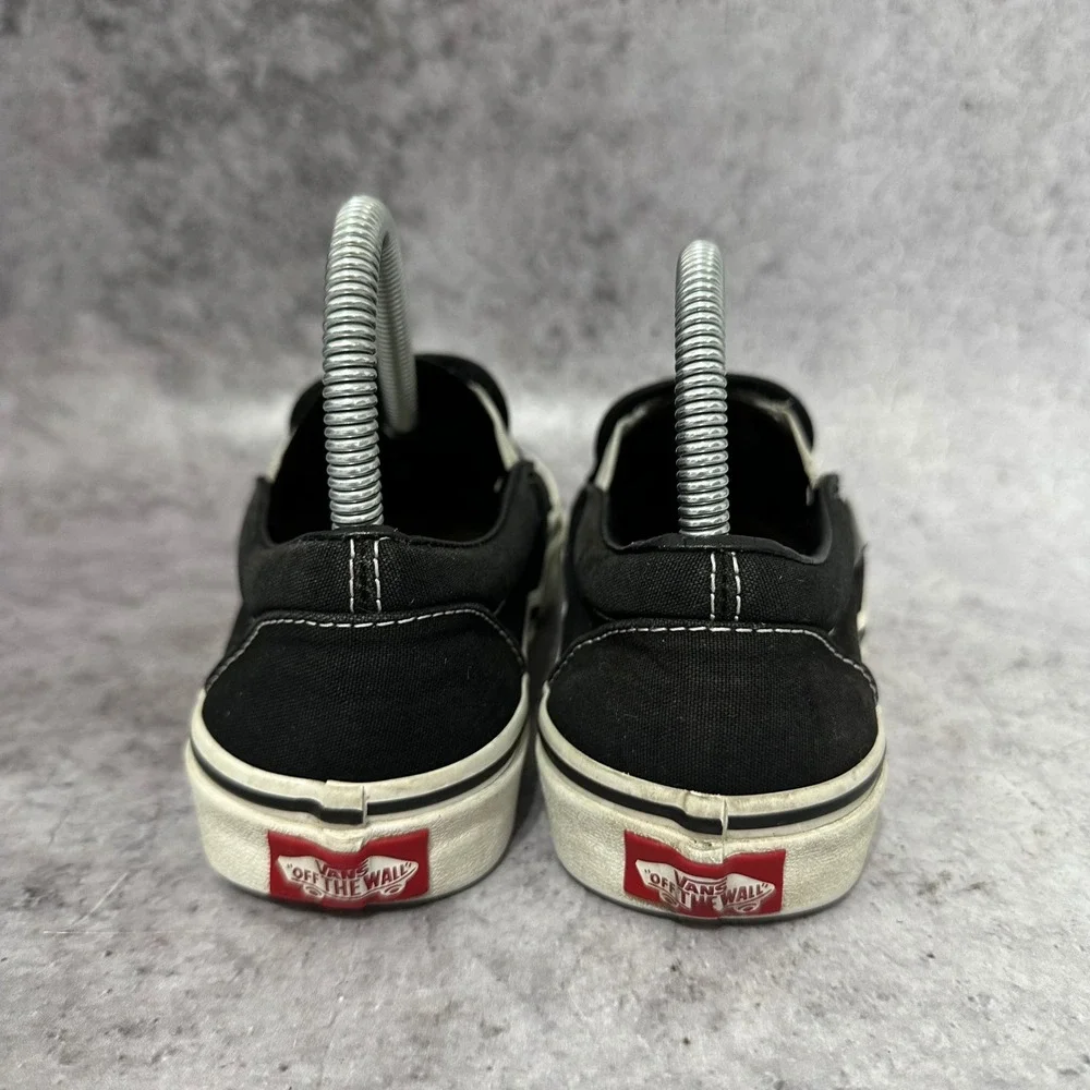 Vans Slip On Shoes Womens 7.5 Black White Classic Canvas Skate Sneakers Low